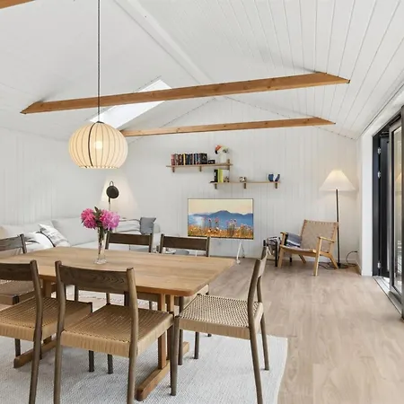 Ion - 750m From The Sea By Interhome *